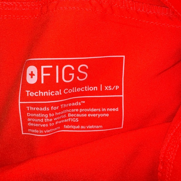 Figs Fiery Coral Limited Edition - Picture 4 of 4